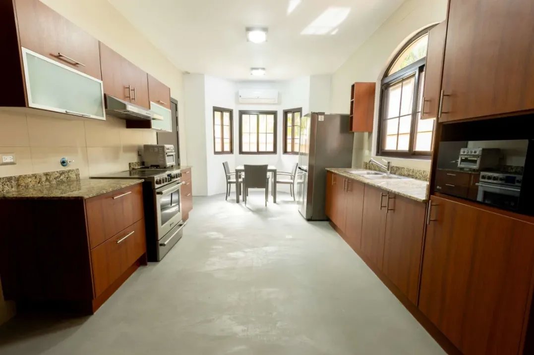 Venta de Residencia en Costa Sur