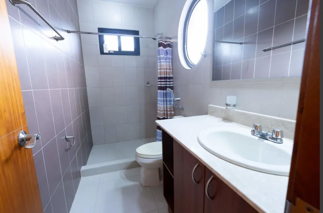 House For Sale in Costa Sur