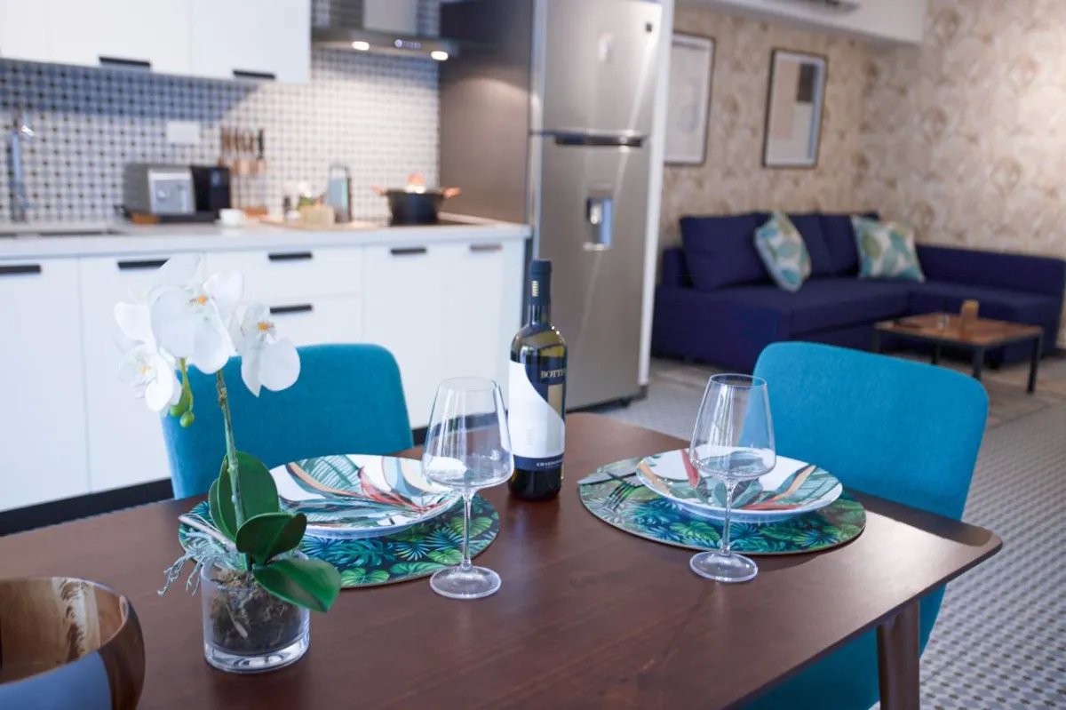 Apartment For Sale in Casco Antiguo