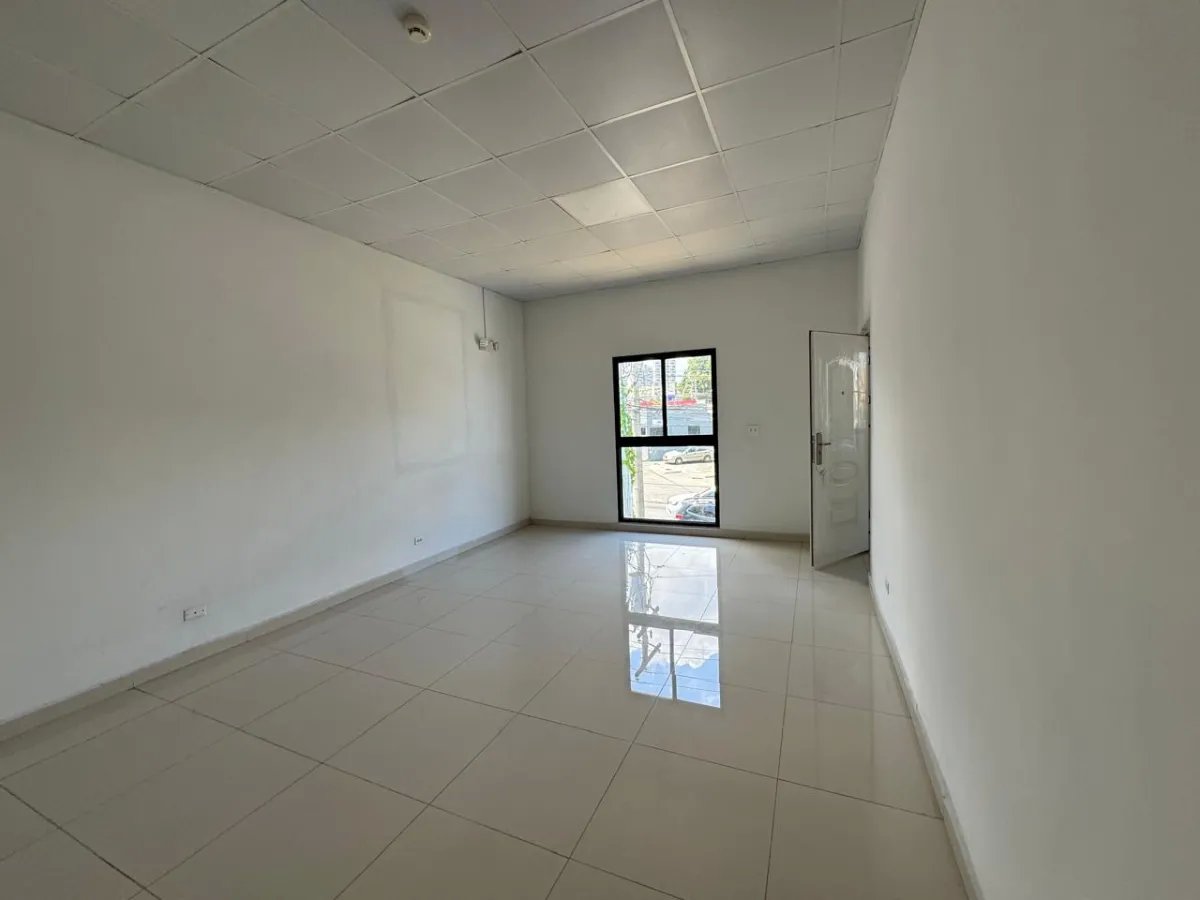 House For Sale in Parque Lefevre