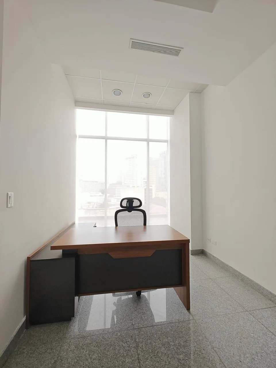 Office For Rent in Bella vista