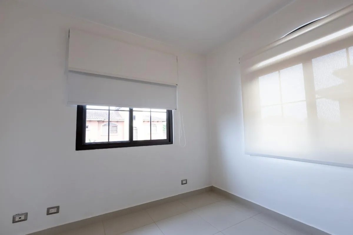 Venta de casa amoblada en Residencial el Doral, Costa Sur, Panamá