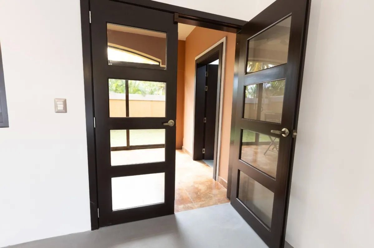 Venta de casa amoblada en Residencial el Doral, Costa Sur, Panamá