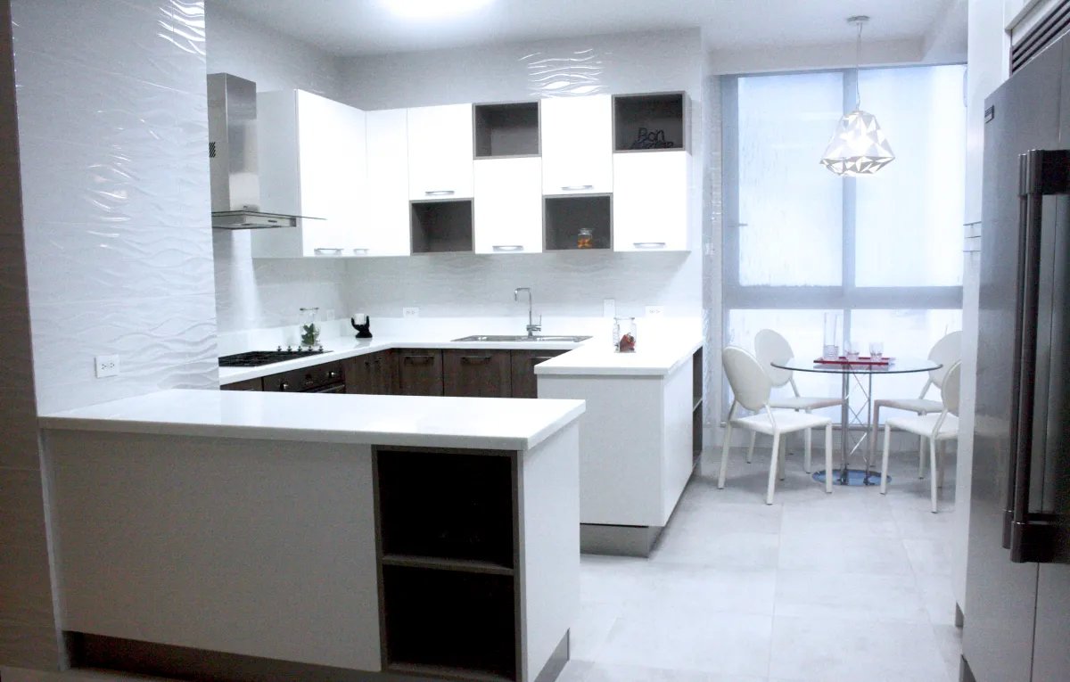 Apartment For Rent in Costa Del Este