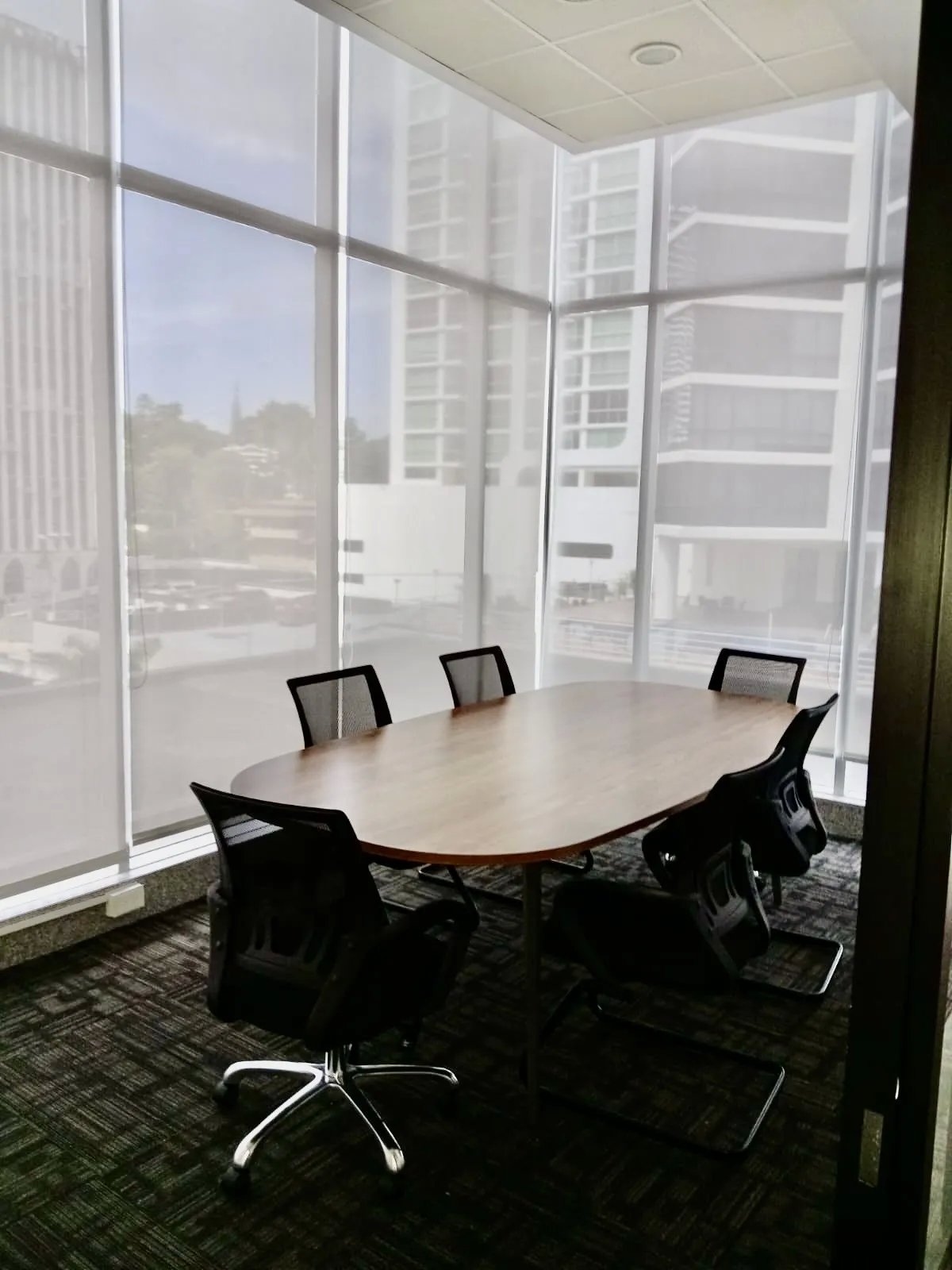 Office For Rent in Calle 51 Este