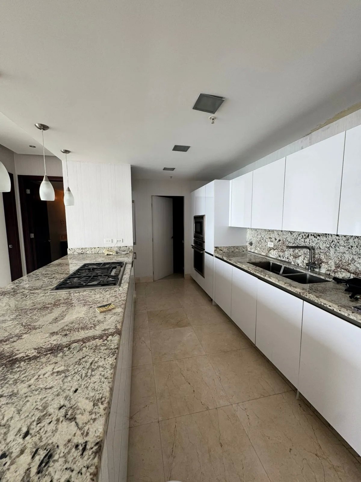 Venta de Apartamento en Punta Pacifica