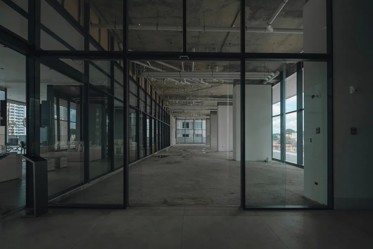 Retail For Rent in Bella  vista
