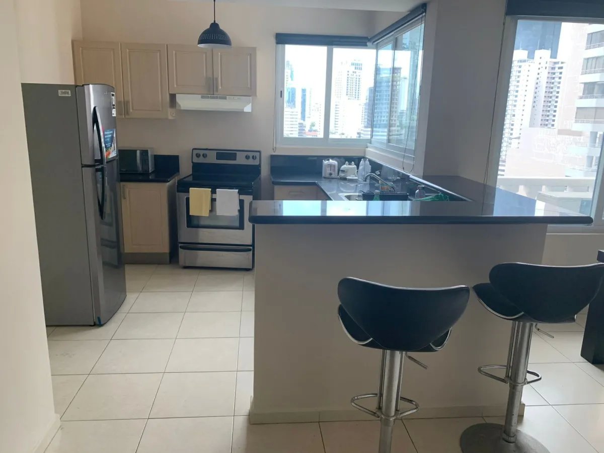 Venta de apartamento amoblado en PH Vista del Mar, Av. Balboa, Panamá