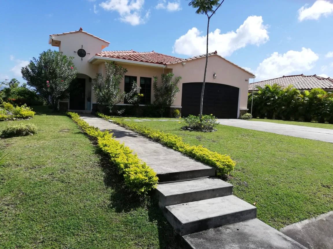 Single Family Attached For Sale in San Carlos