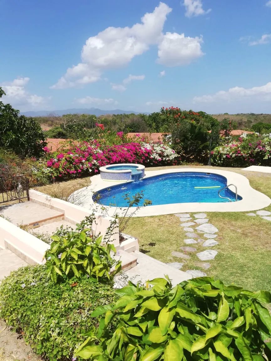 Venta de casa en Hacienda Pacifica, San Carlos