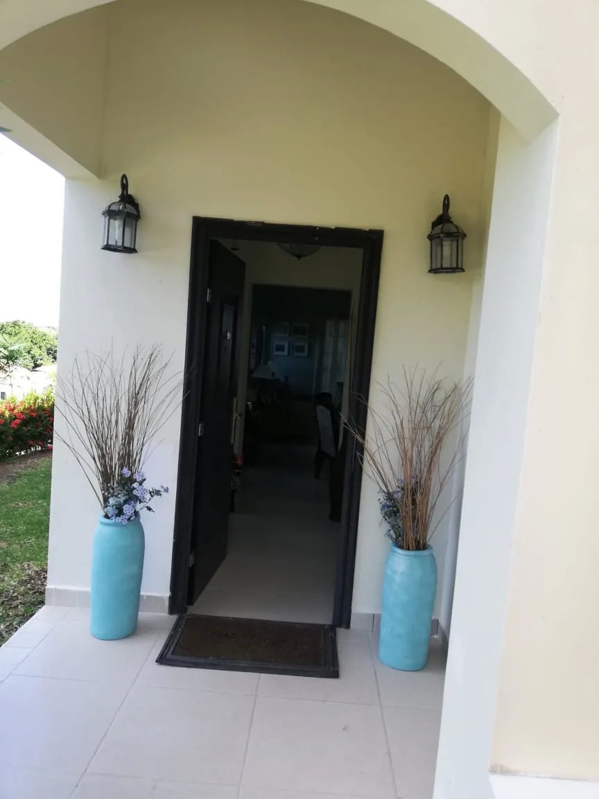 Venta de casa en Hacienda Pacifica, San Carlos