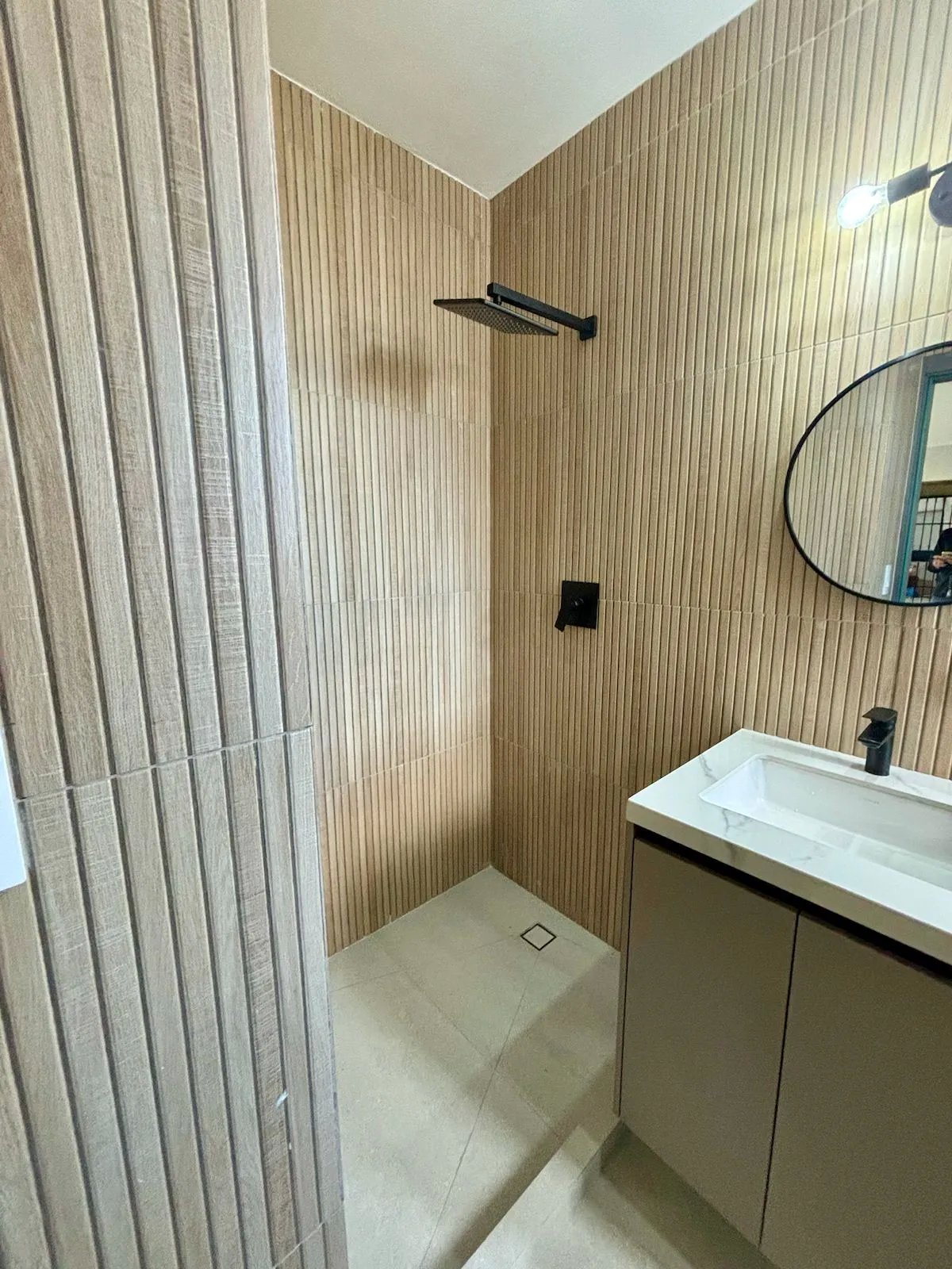Venta de apartamento completamente remodelado en San Francisco, Panamá
