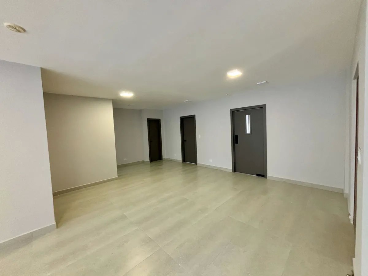 Venta de apartamento completamente remodelado en San Francisco, Panamá