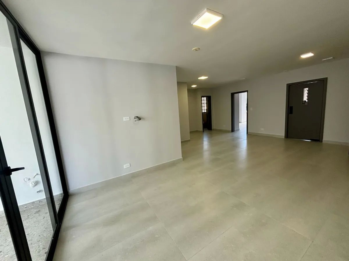 Venta de apartamento completamente remodelado en San Francisco, Panamá