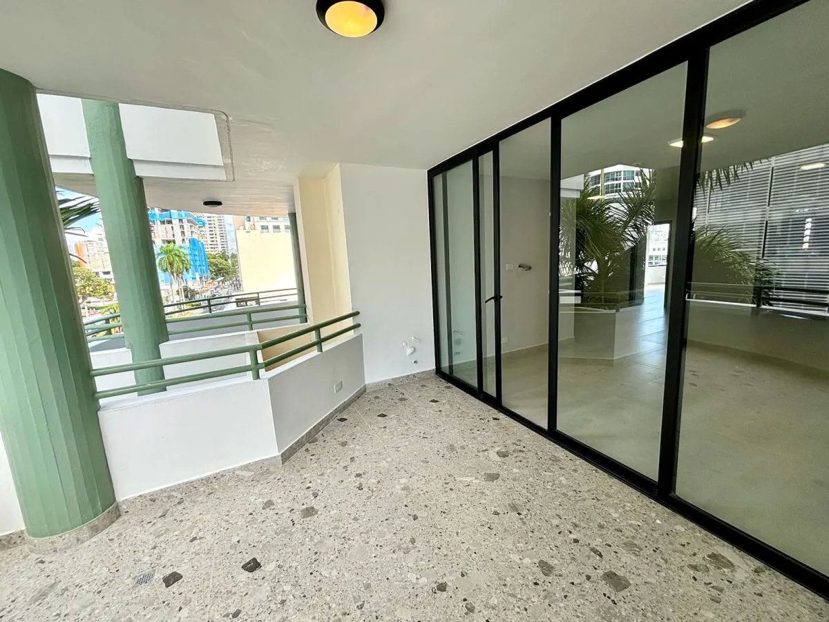 Venta de apartamento completamente remodelado en San Francisco, Panamá