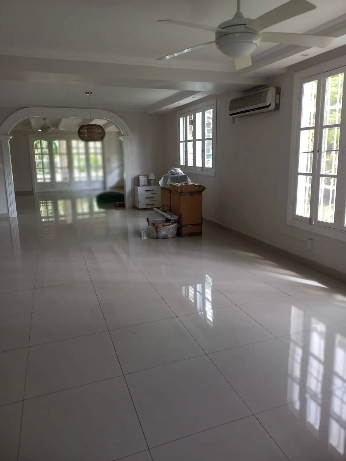 Alquiler de casa con línea blanca en La Boca, Ancón, Panamá