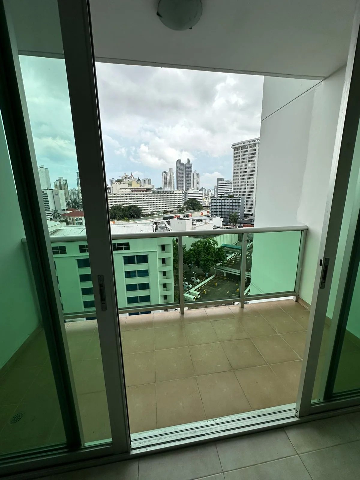 Apartment For Rent in Obarrio