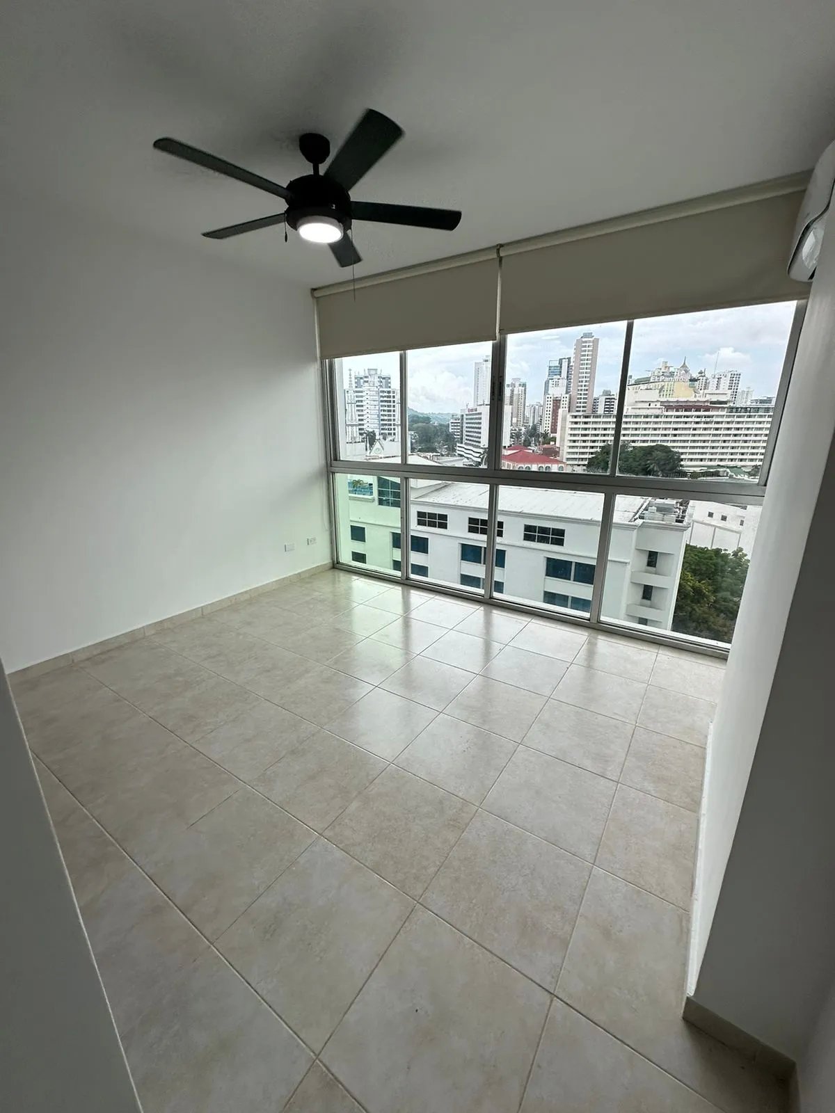 Apartment For Rent in Obarrio