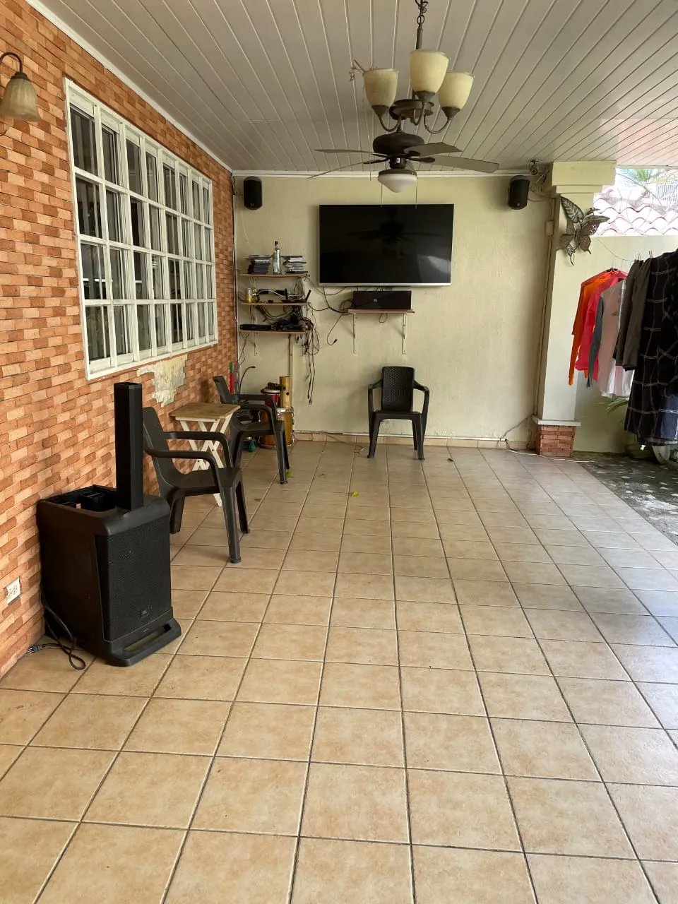 Duplex For Sale in Altos del Bosque