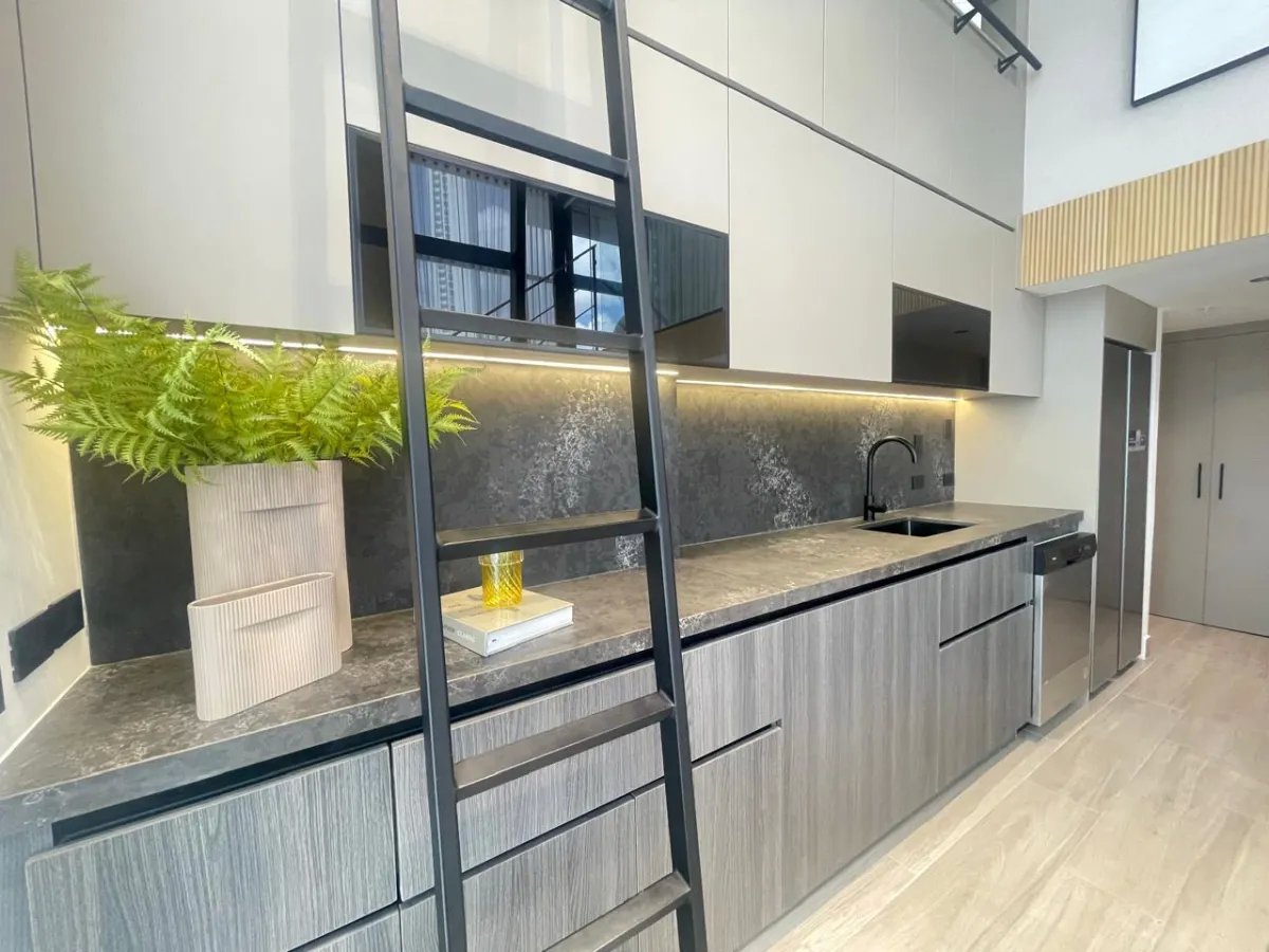 Apartment For Sale in Coco Del Mar