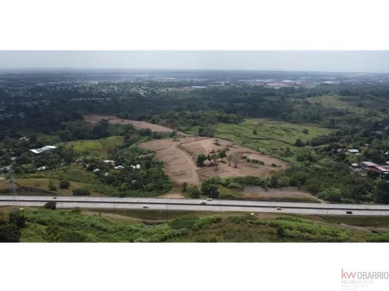 Unimproved Land For Sale in Pedregal