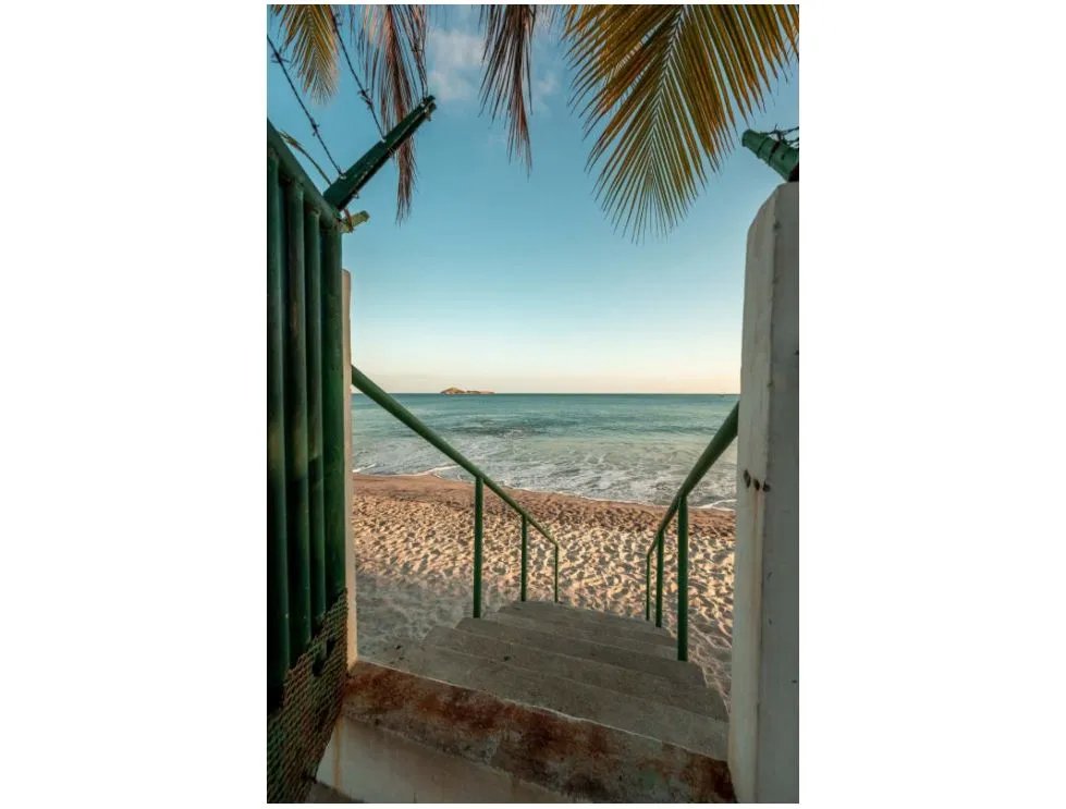 Venta de casa de playa en Playa Blanca, Farallón, Coclé