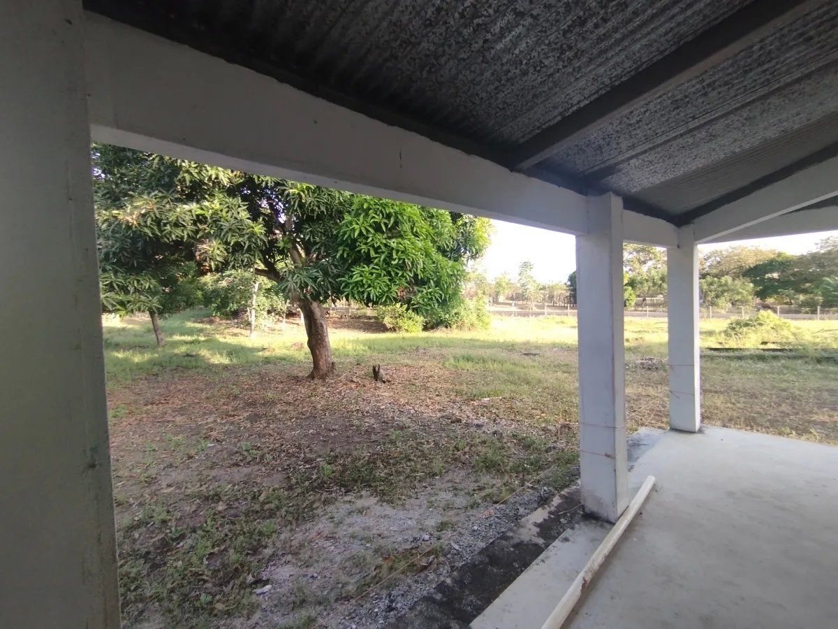 Se vende casa en Santo Domingo, Las Tablas, Los Santos