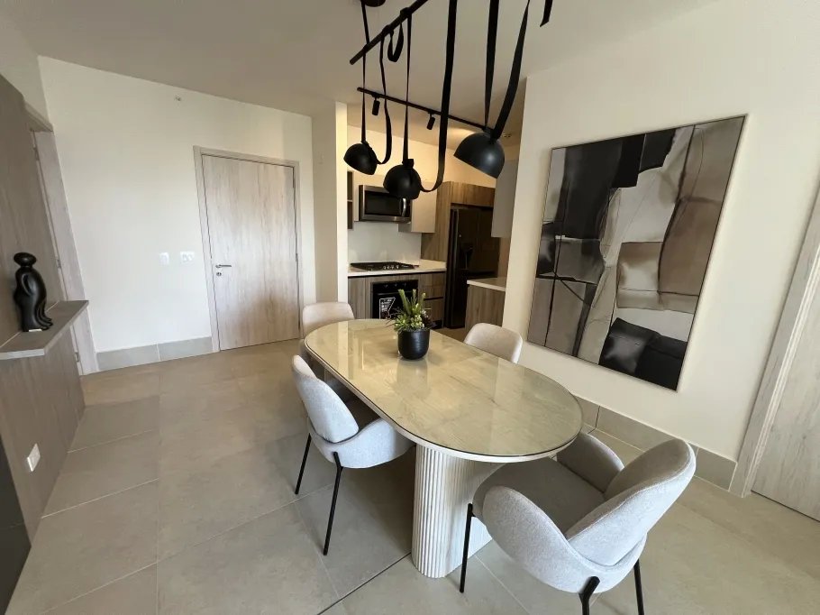 Apartment For Rent in Santa Maria