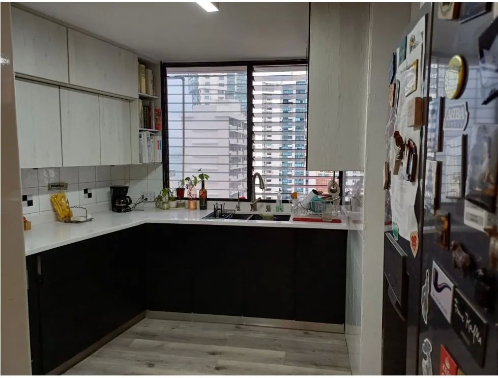 Apartment For Sale in San Francisco