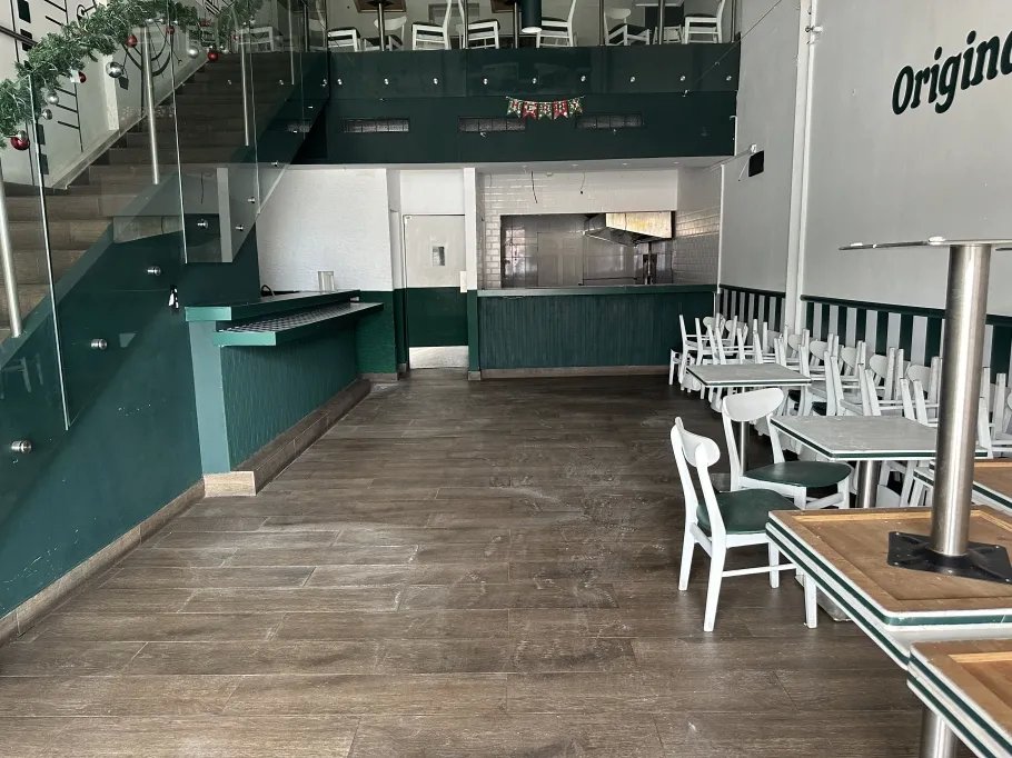Alquiler de local comercial en Plaza Ocean Drive, Costa del Este