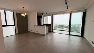 Apartment For Sale in Coco del Mar