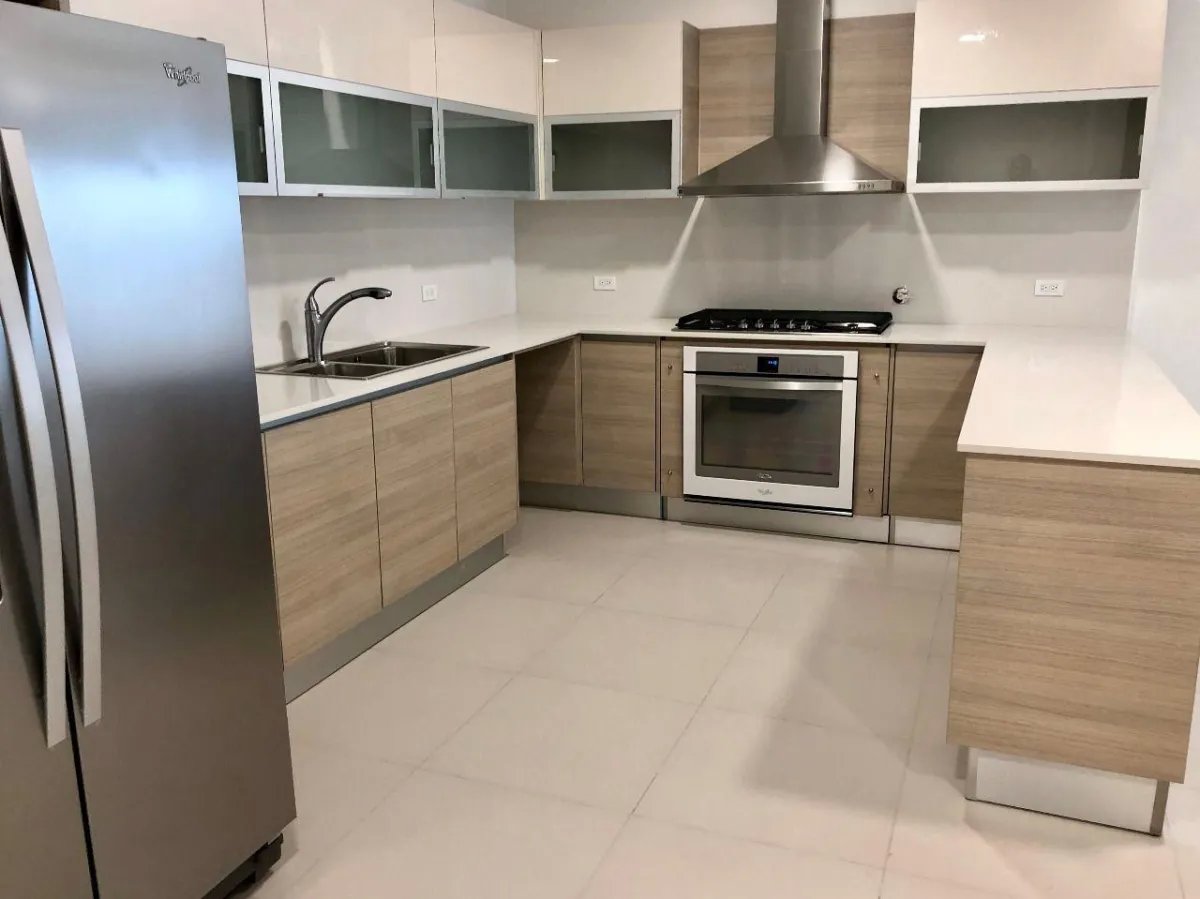 Venta de apartamento full amoblado PH Mirador, Costa del Este, Panamá