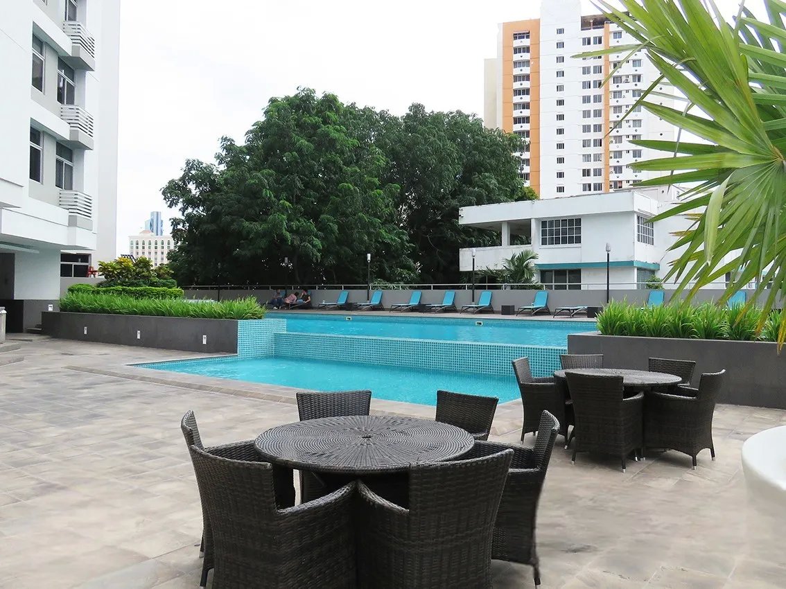 Venta de apartamento tipo loft en PH Luxor, El Cangrejo, Panamá