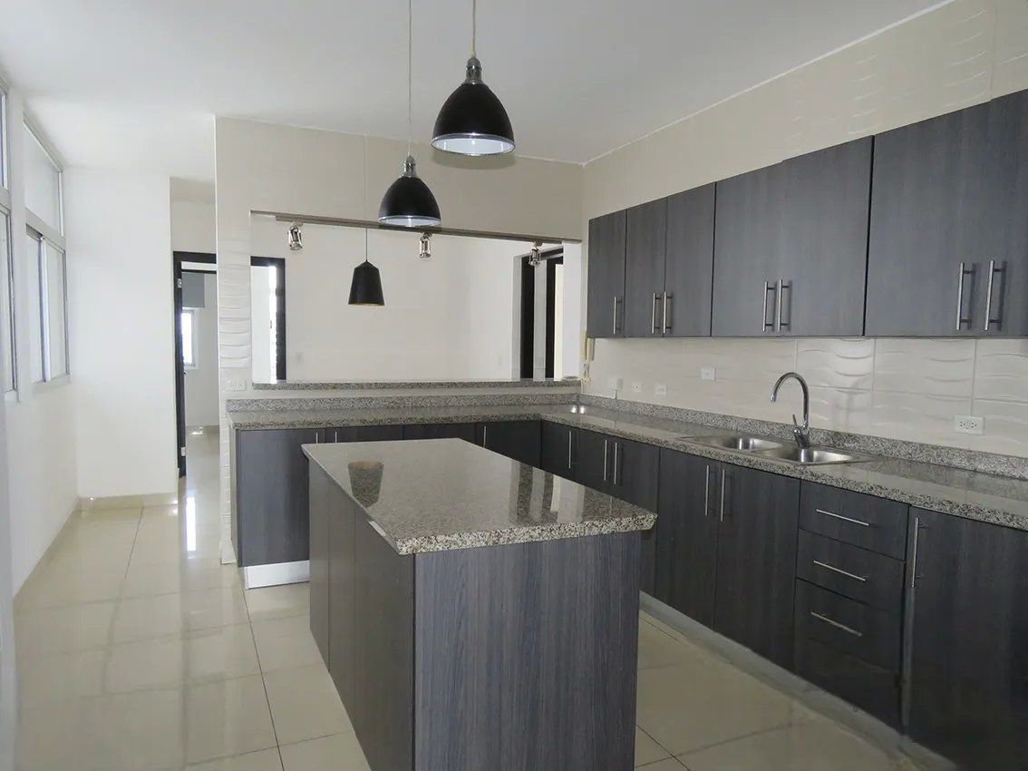 Venta de apartamento tipo loft en PH Luxor, El Cangrejo, Panamá
