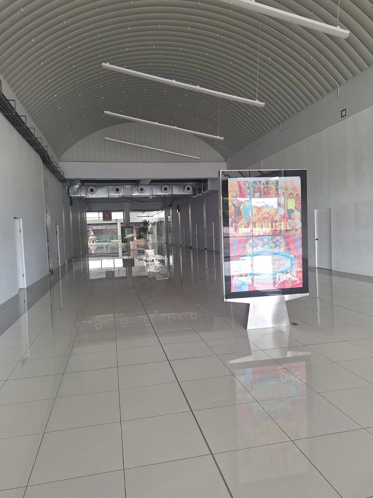 Retail For Sale in David