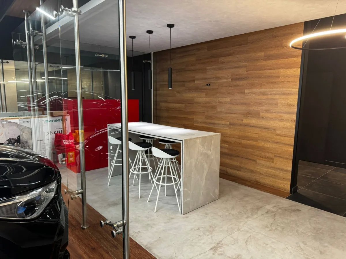 Retail For Rent in Calle 50