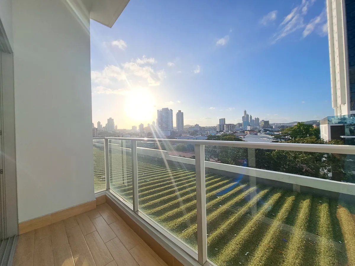 Se vende apartamento en Torres de Castilla, Panamá