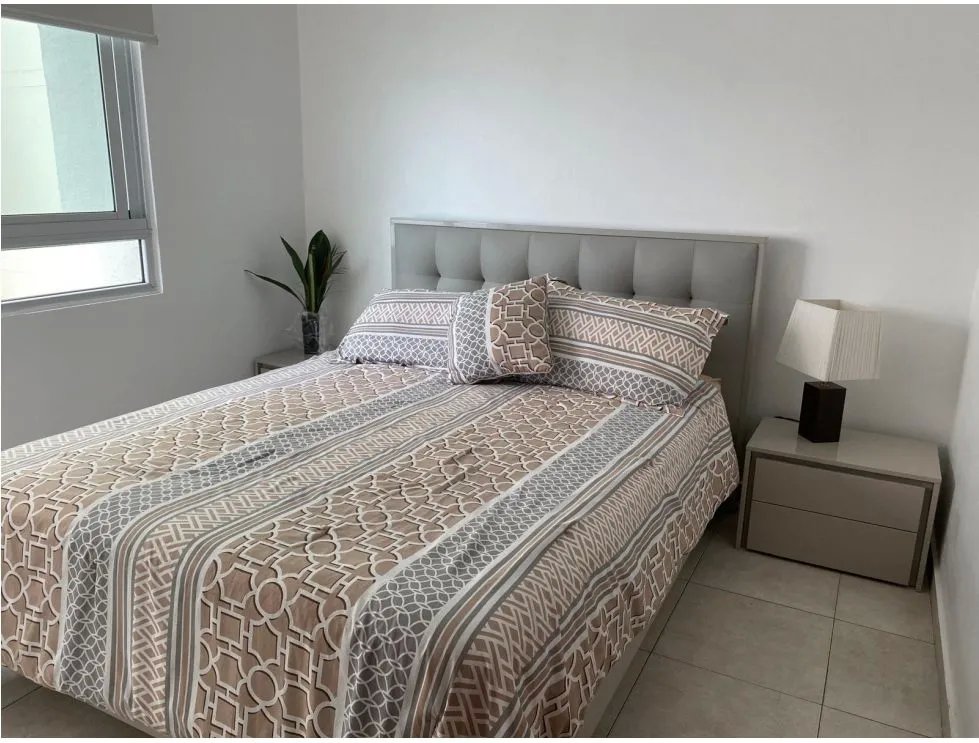 Apartment For Sale in San Francisco