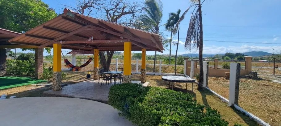 Single Family Attached For Rent in Chame
