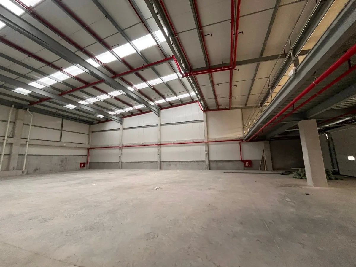 Industrial For Sale in Costa Sur
