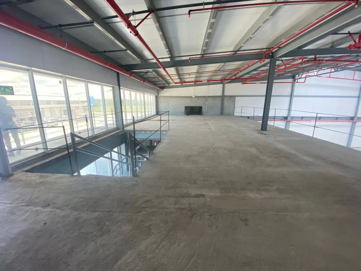 Industrial For Sale in Costa Sur
