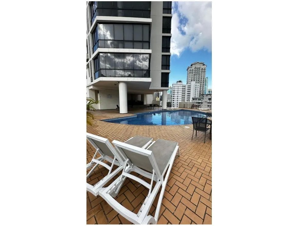 Venta de apartamento en PH Vista Tower, Bella Vista