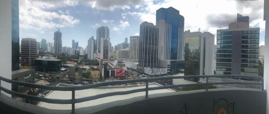 Venta de apartamento en PH Galería Uno, Obarrio