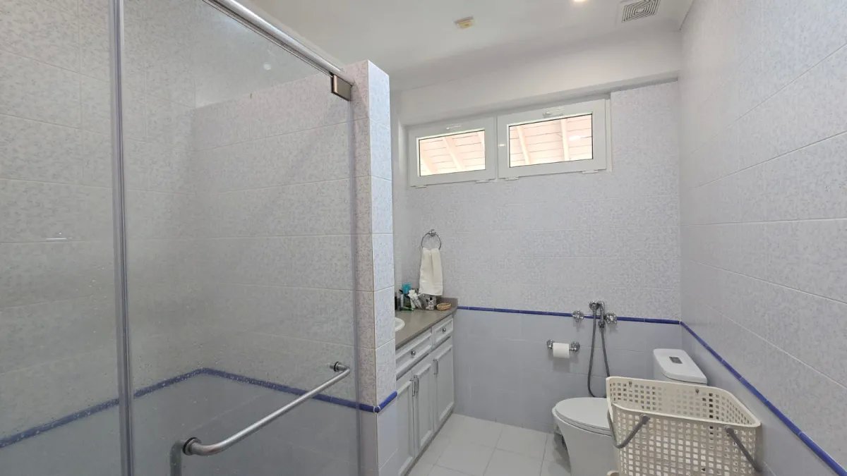 Single Family Attached For Rent in Clayton