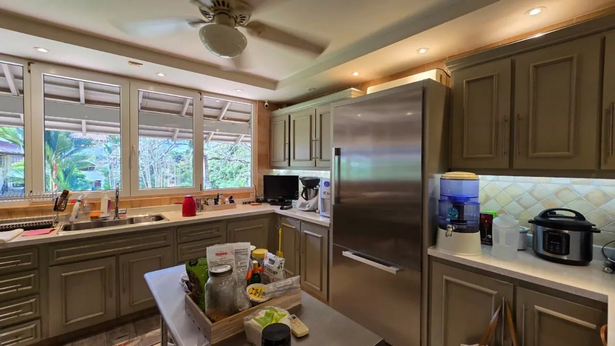 Single Family Attached For Rent in Clayton