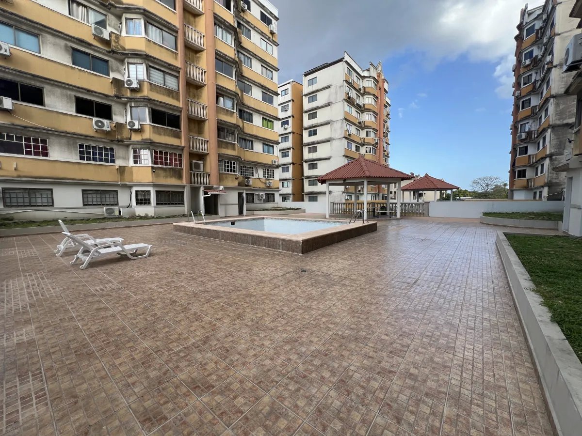 Apartamento en venta en PH Parque de Versalles, Torre Fontaine Bleu, Parque Lefevre
