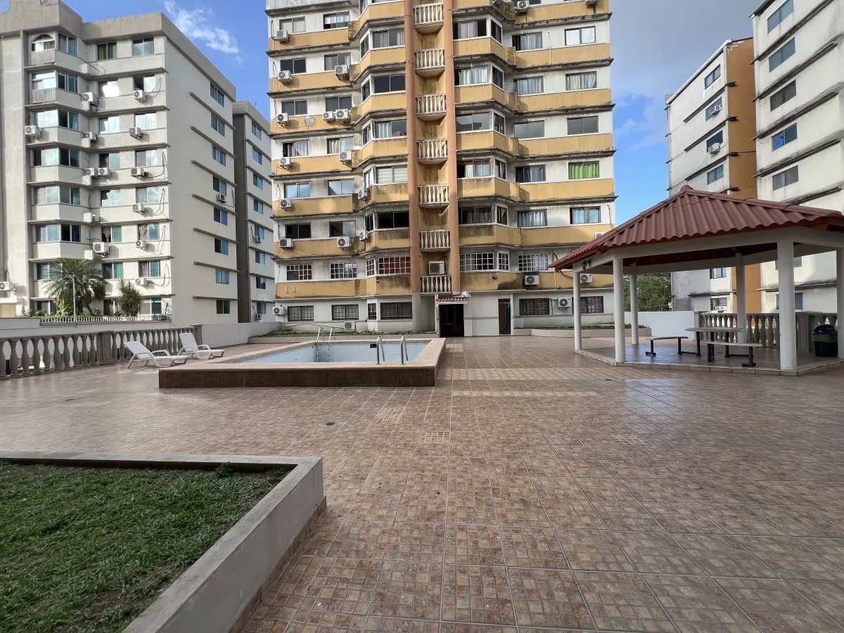 Apartamento en venta en PH Parque de Versalles, Torre Fontaine Bleu, Parque Lefevre