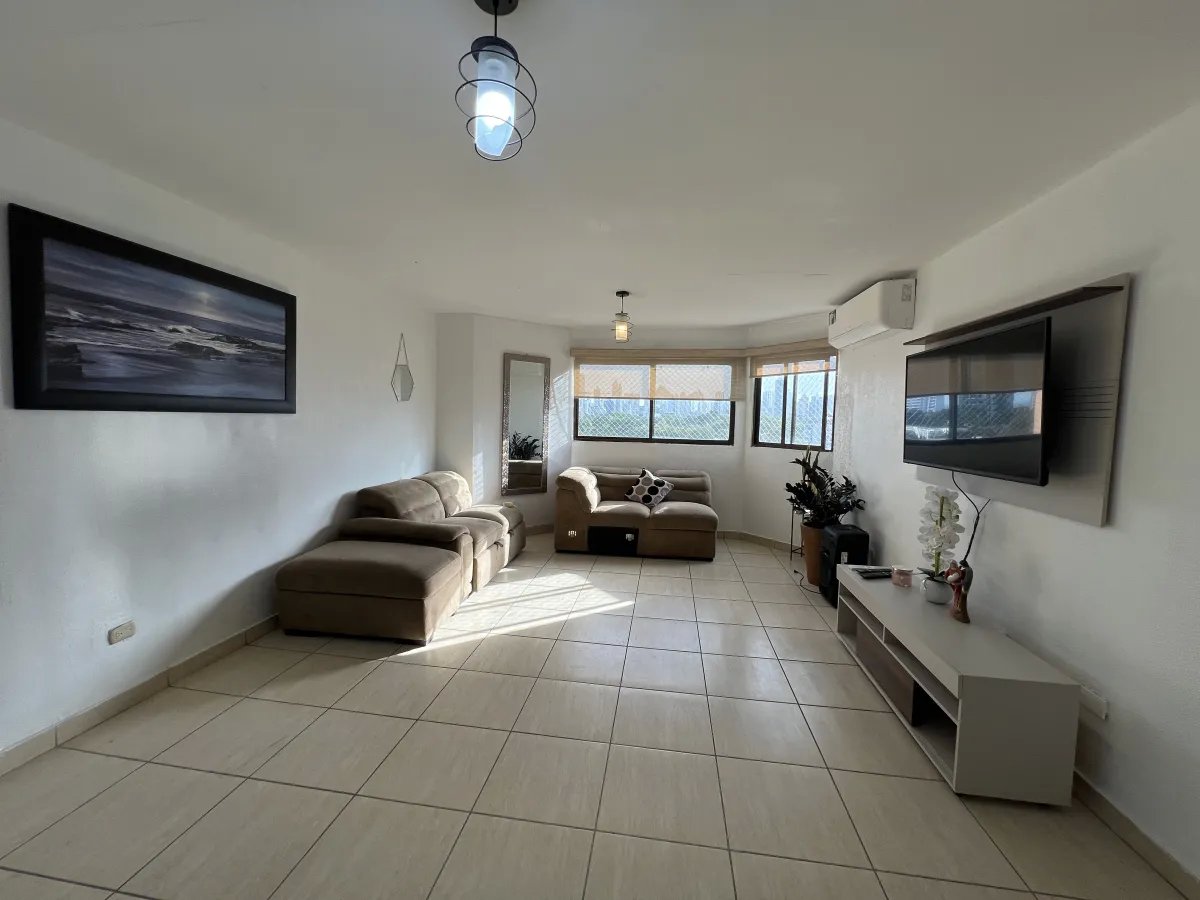 Apartamento en venta en PH Parque de Versalles, Torre Fontaine Bleu, Parque Lefevre