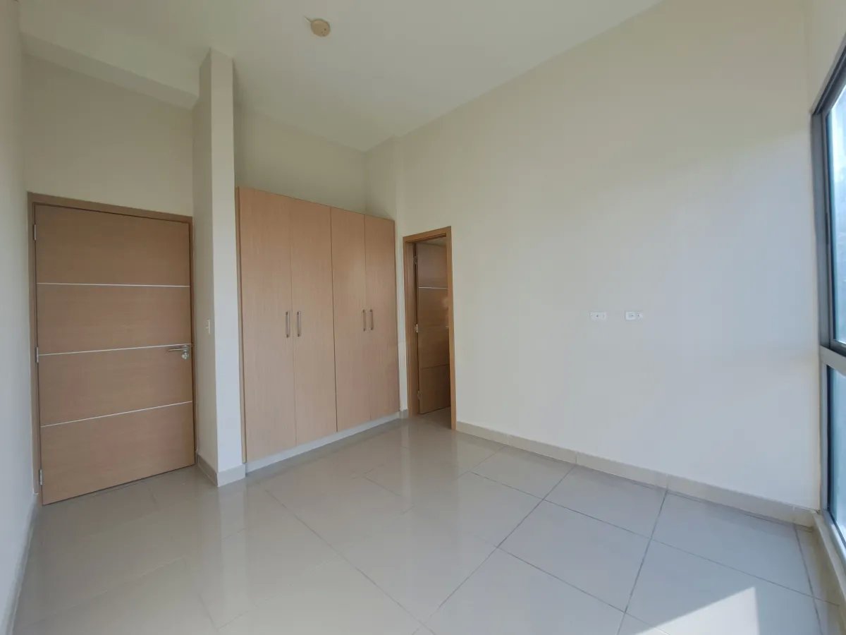 Venta de apartamento en Torres de Castilla, Panamá