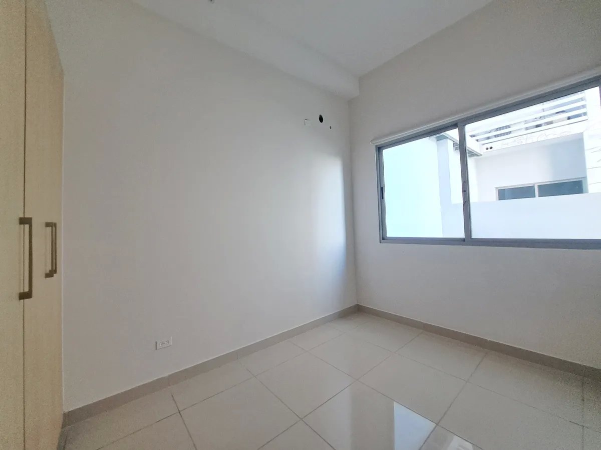 Venta de apartamento en Torres de Castilla, Panamá